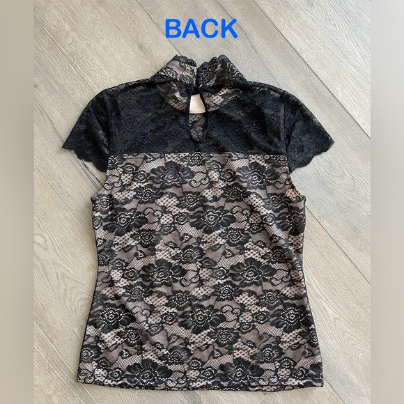 NEW YORK AND COMPANY - EUC black lace top size SMALL - Picture 2 of 13